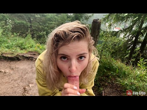 ❤️ Meisie sluk cum na 'n openbare blowjob - Eva Elfi Seks op af.superpornpics.ru ️❤
